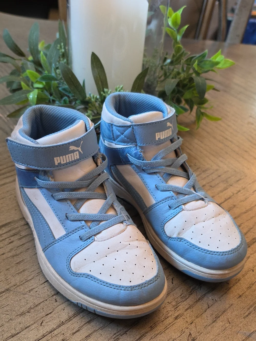 Puma High Top Sneakers Size 2.5